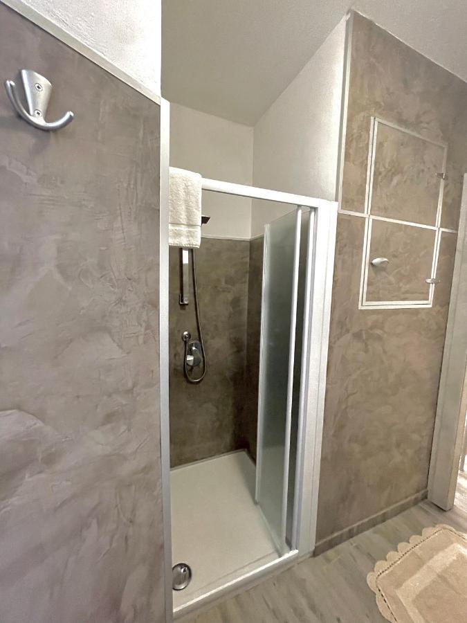 Lg Lake - Boutique Apartments And Rooms - Brienno Εξωτερικό φωτογραφία
