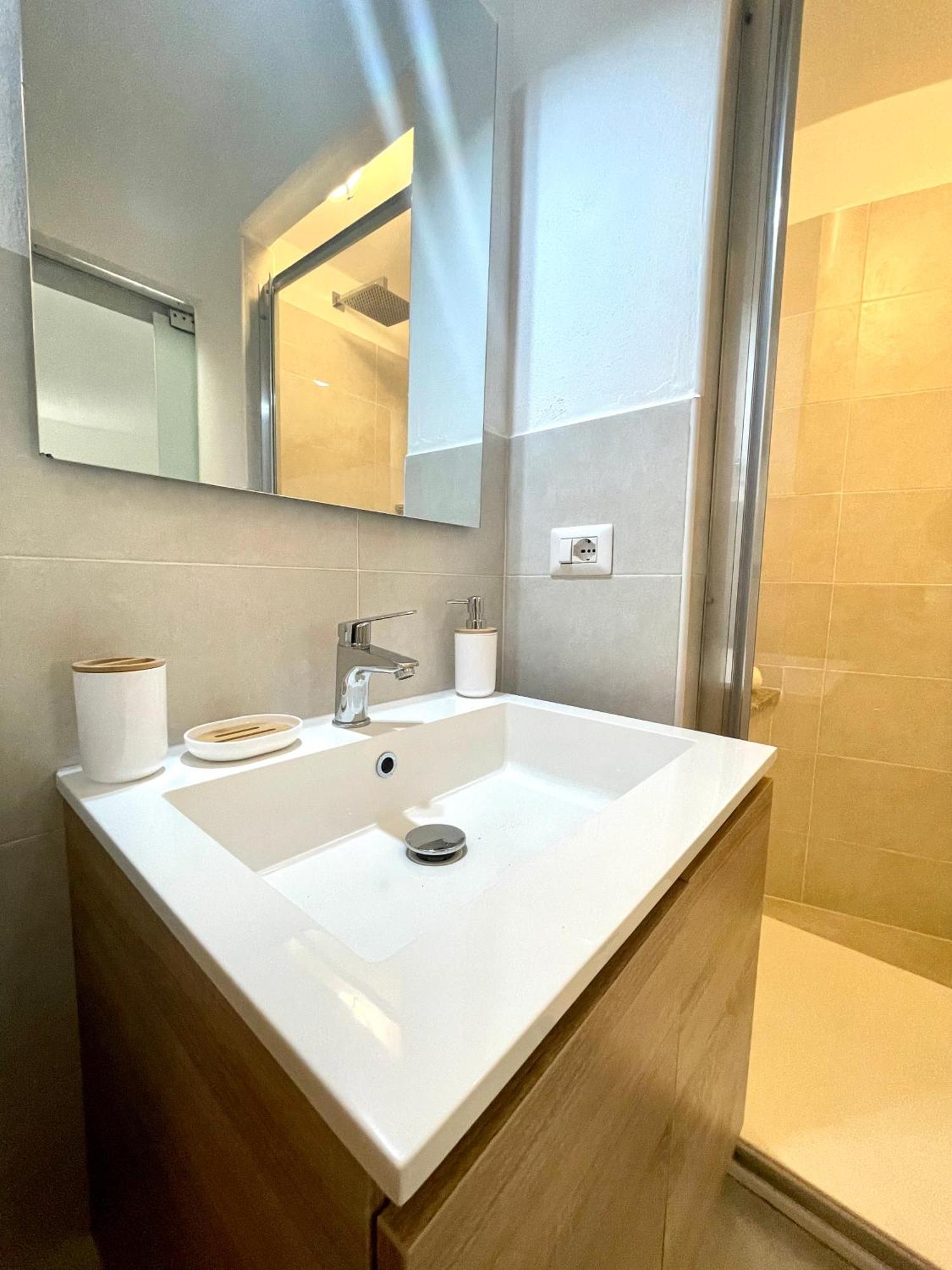 Lg Lake - Boutique Apartments And Rooms - Brienno Εξωτερικό φωτογραφία